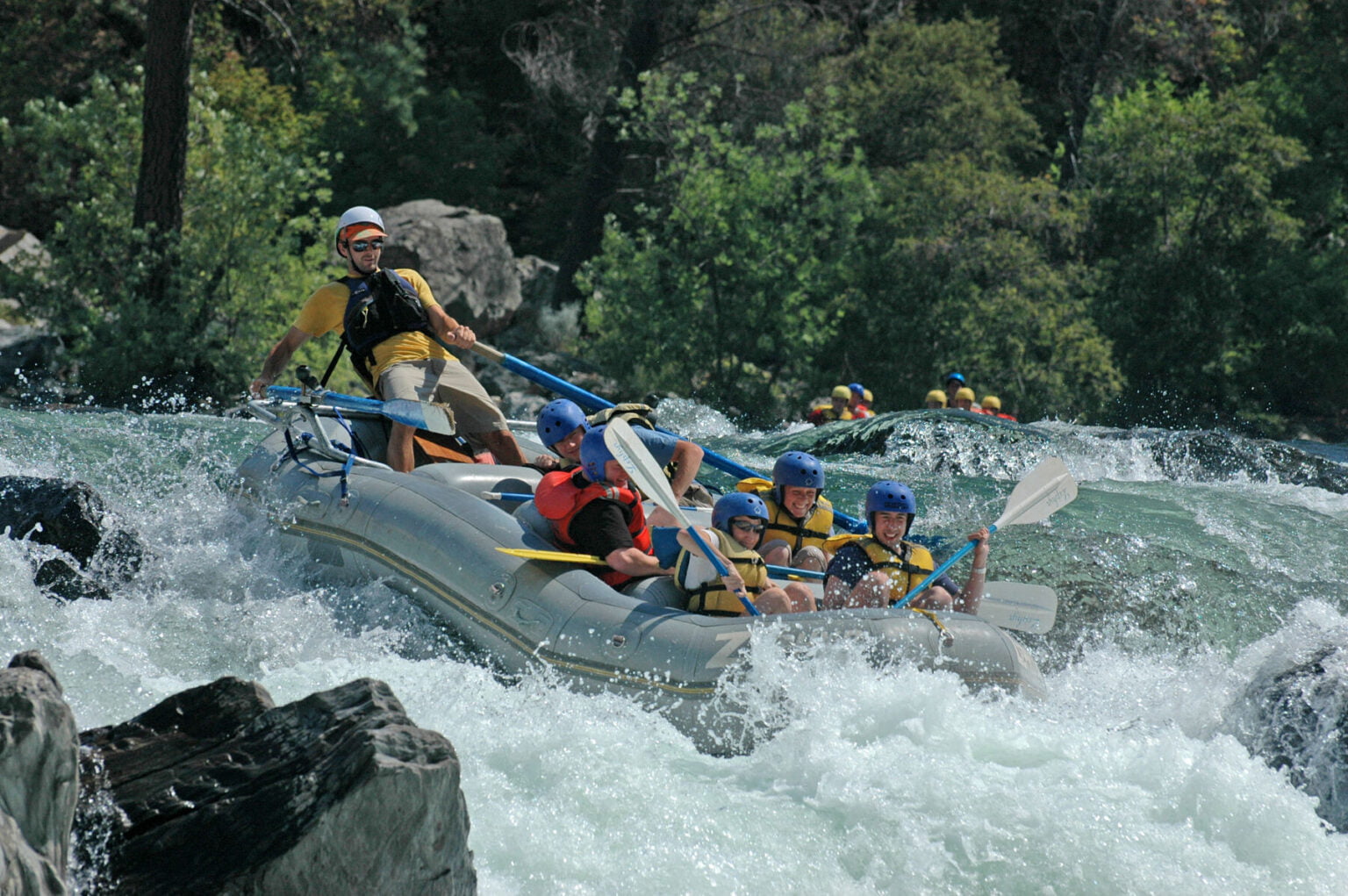Zephyr Whitewater Rafting near Yosemite and Kings Canyon